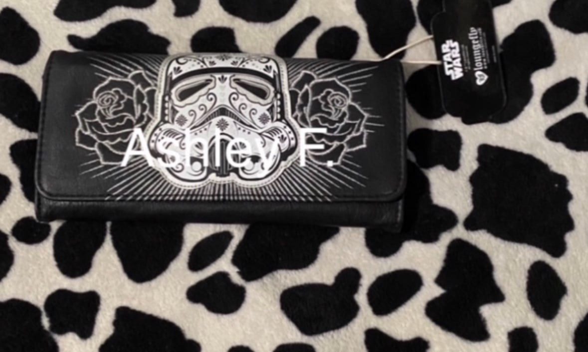 Star Wars stormtrooper sugar skull loungefly wallet heart logo