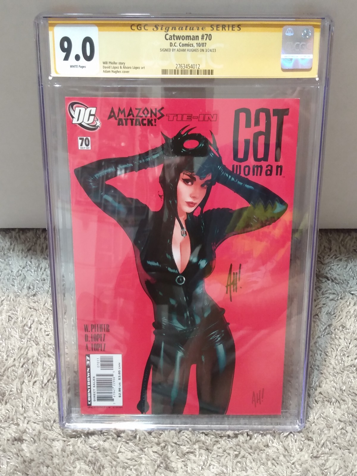 Catwoman #70 signed