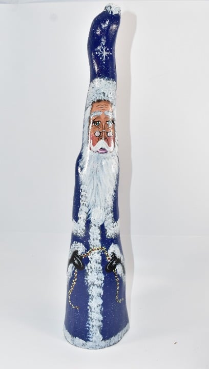 VINTAGE CINDY ROYALL WOODEN 22 H HAND PAINTED SANTA STATUE