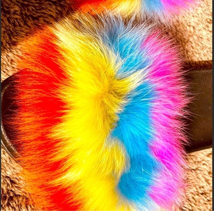 ❤️Fur slides❤️ SUPER FLUFFY