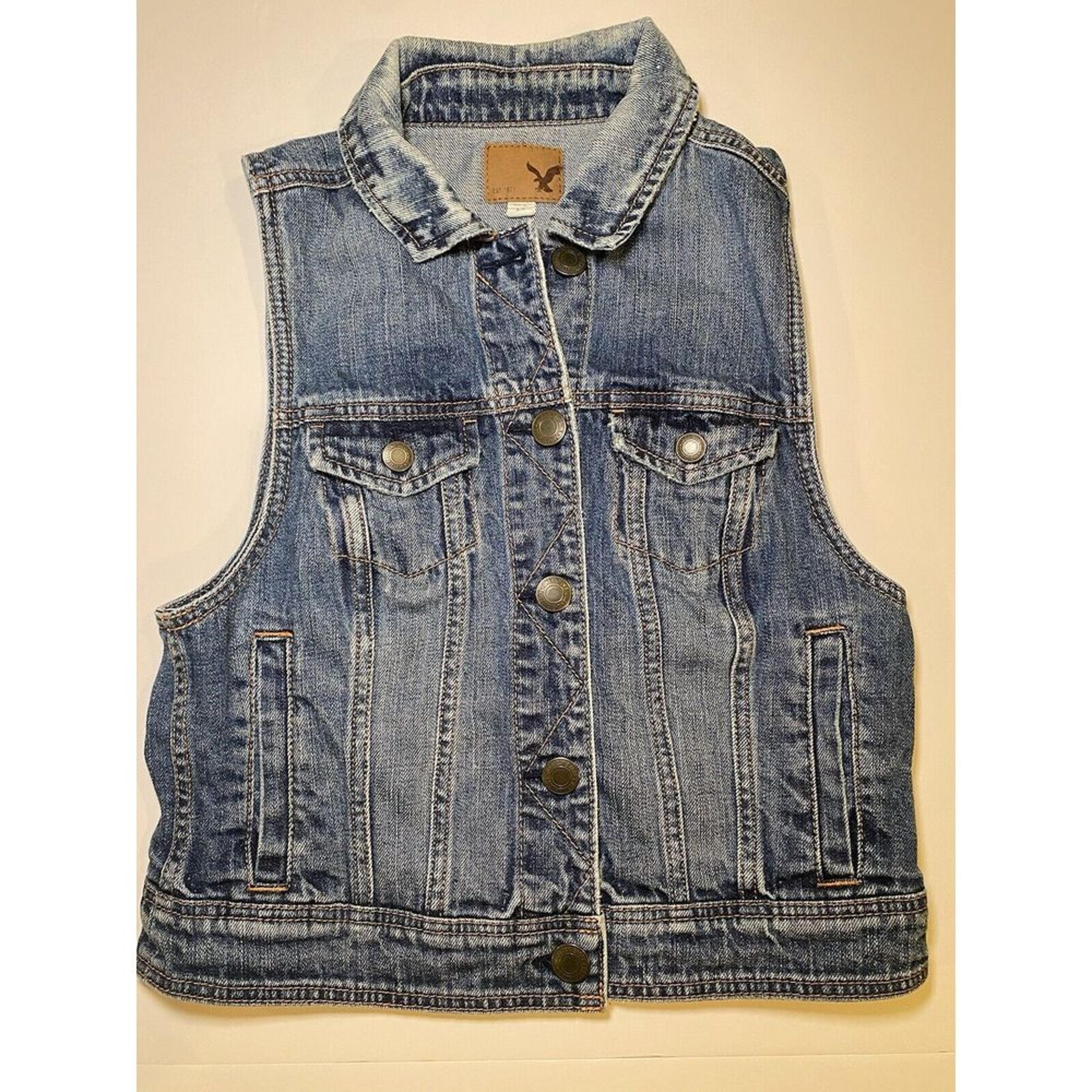 AMERICAN EAGLE OUTFITTERS womens S - Distressed Denim JEAN Jacket VEST