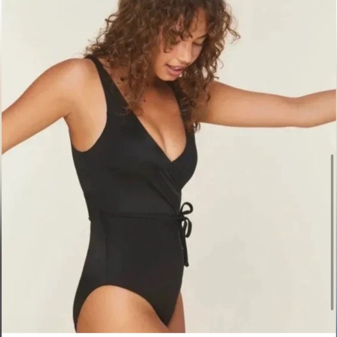 NWT- Andie Swim The Belmar One Piece in Black