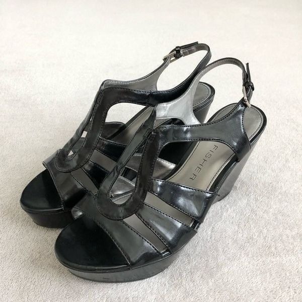 NWOB Marc Fisher FMGlee Platform Sandals