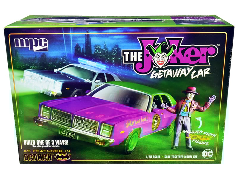 Skill 2 Model Kit 1977 Dodge Monaco with Joker Resin Figurine Batman 3-in-1 Ki