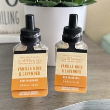 2x Bath & body Works Vanilla noir & lavender wallflower refills fragrance