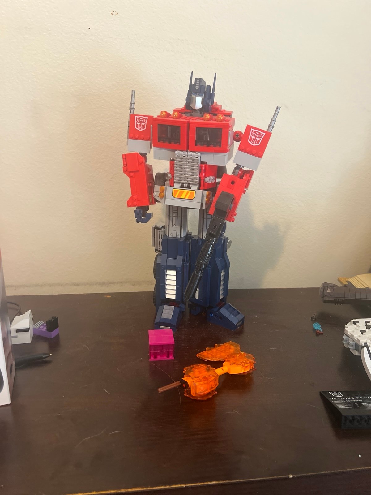 Lego Optimus prime