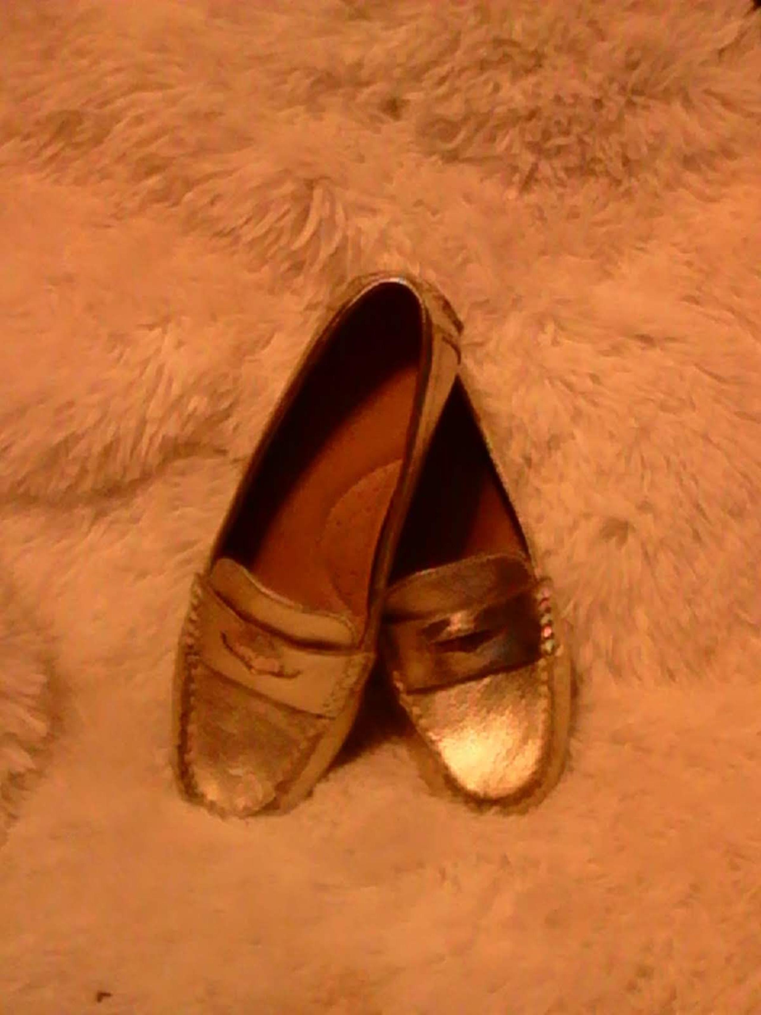 LIZ CLAIBORNE DRIVING LEATHER LOAFERS