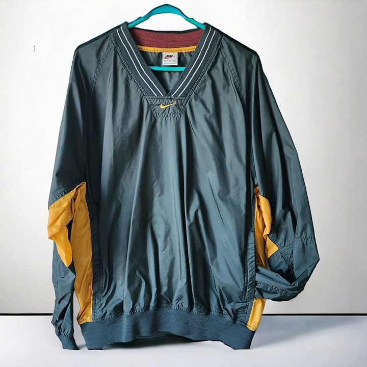 Nike Vintage 90s Sportswear Center Swoosh Green Gold Windbreaker Size Large