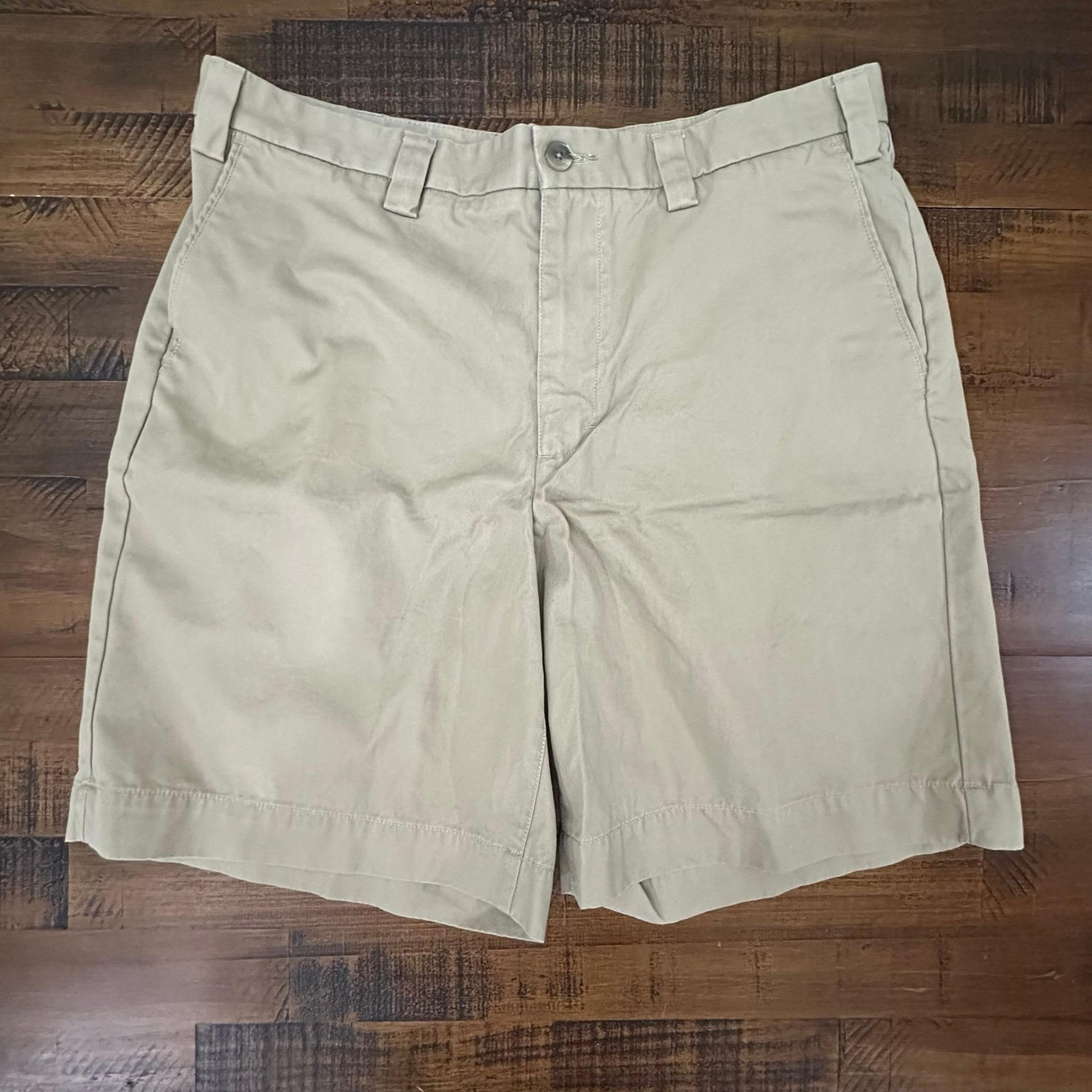 Eddie Bauer Men's Khaki 100% Cotton Chino Shorts EUC Size 36 And 8.5" Inseam