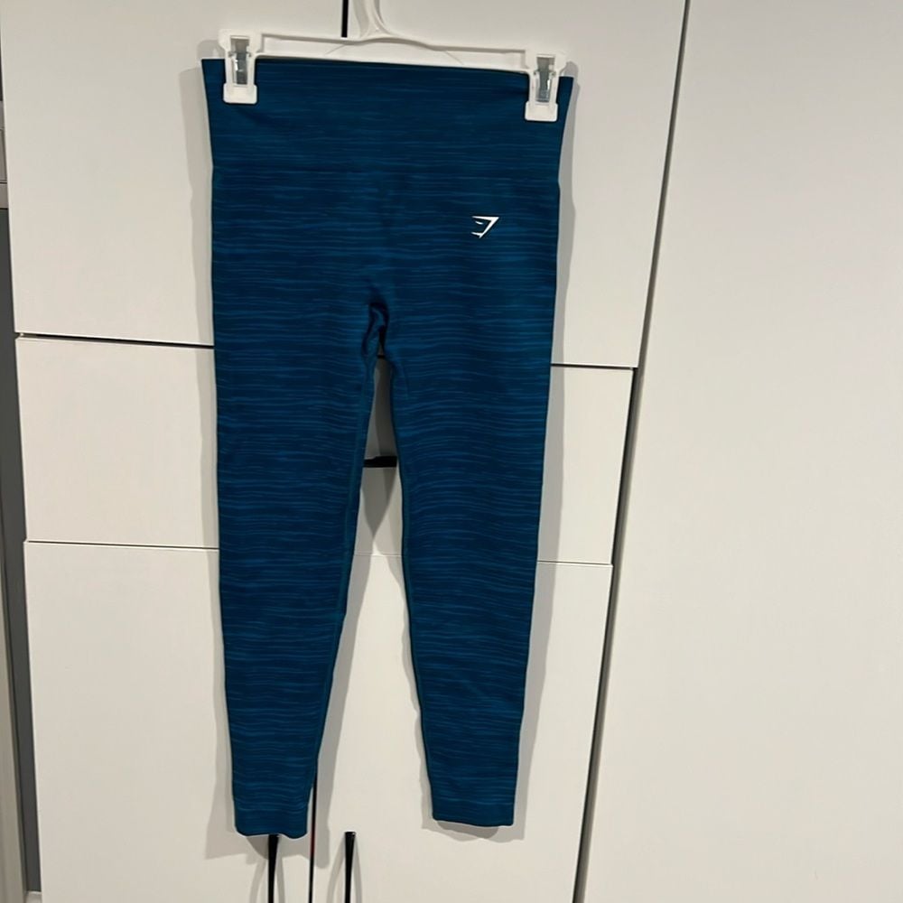Gymshark leggins . size M