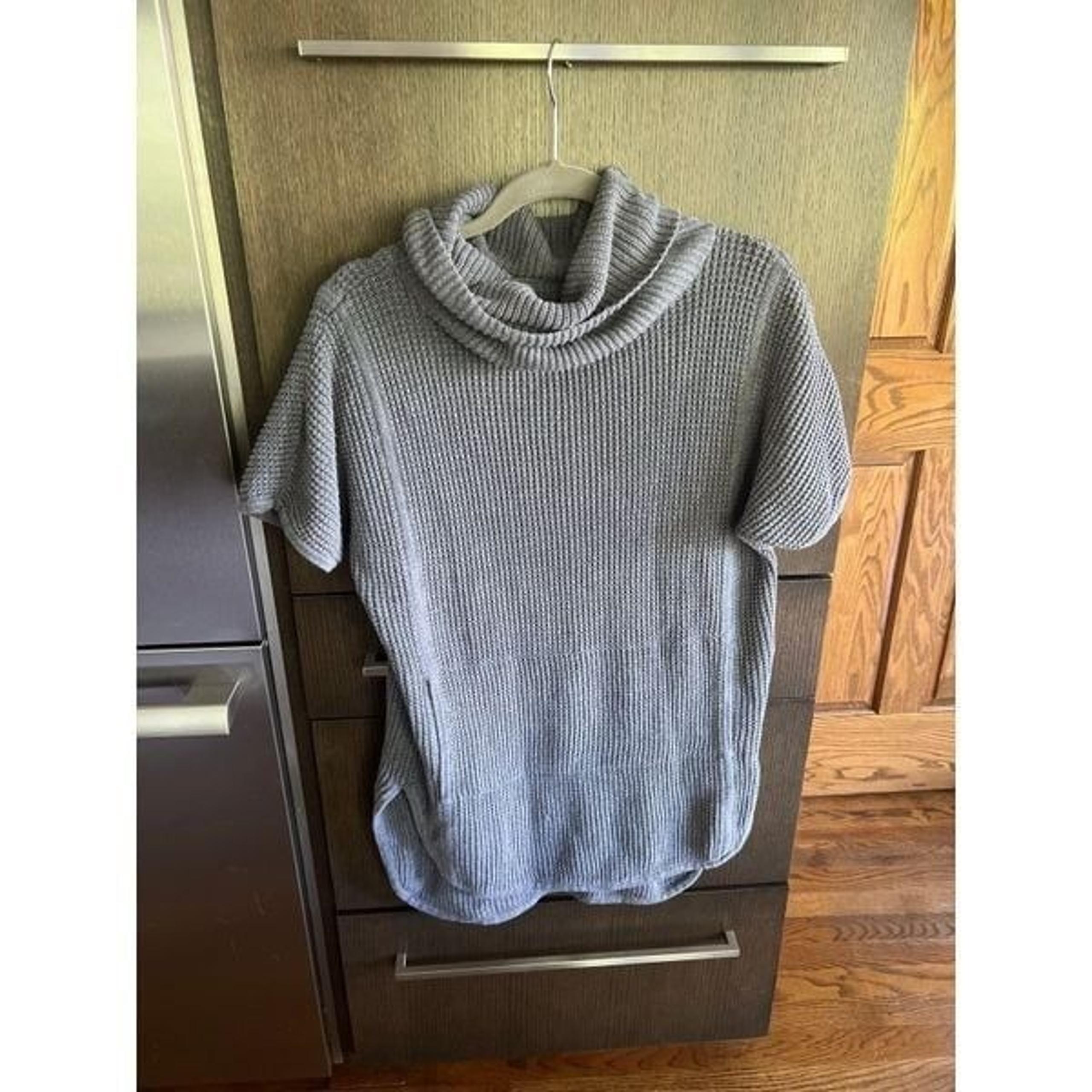 UGG SELBY Cowl Neck Short Sleeve Sweater large Charcoal Heather Grey