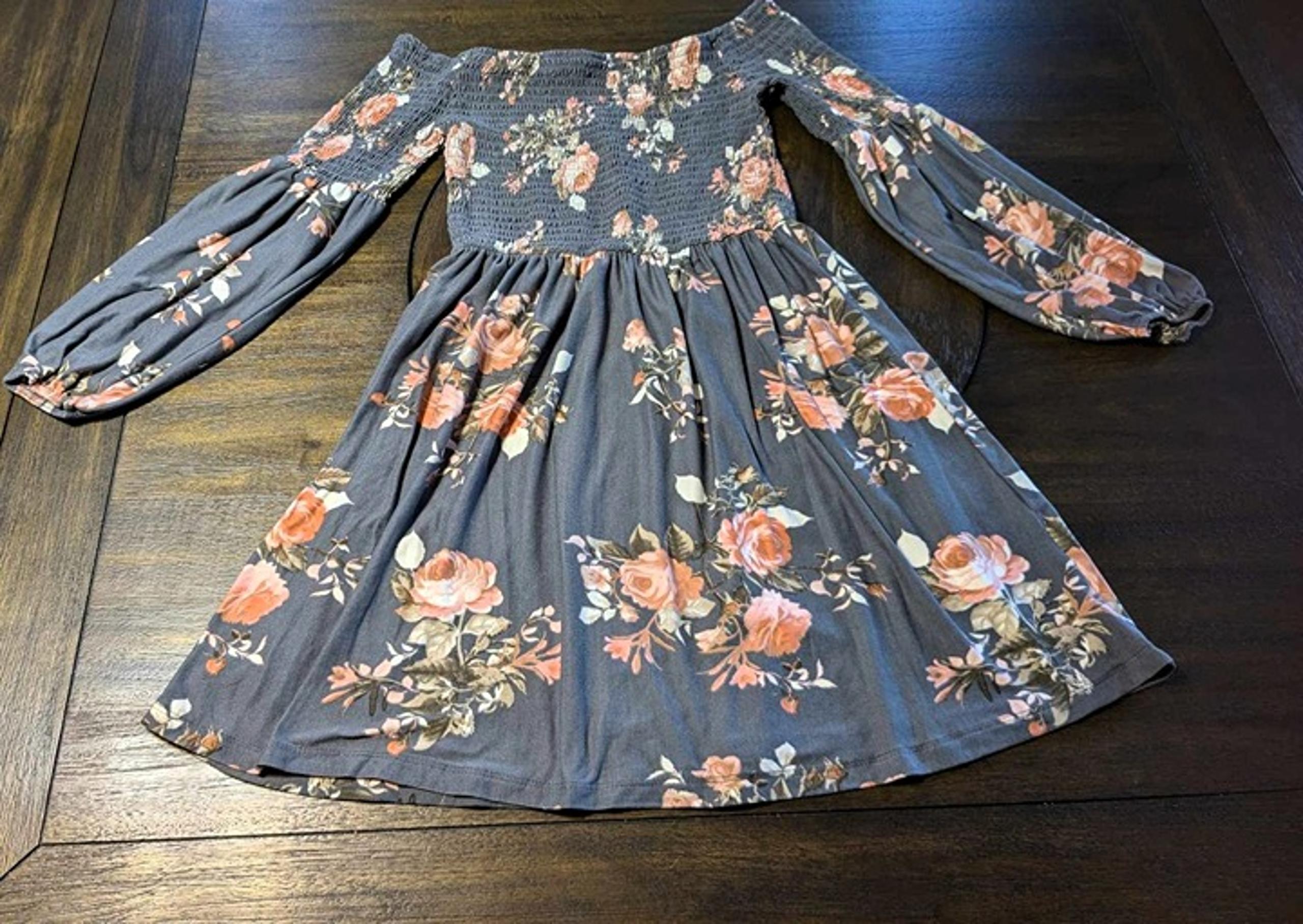 J for Justify Peach Rose Off Shoulder Dress Women's size Medium