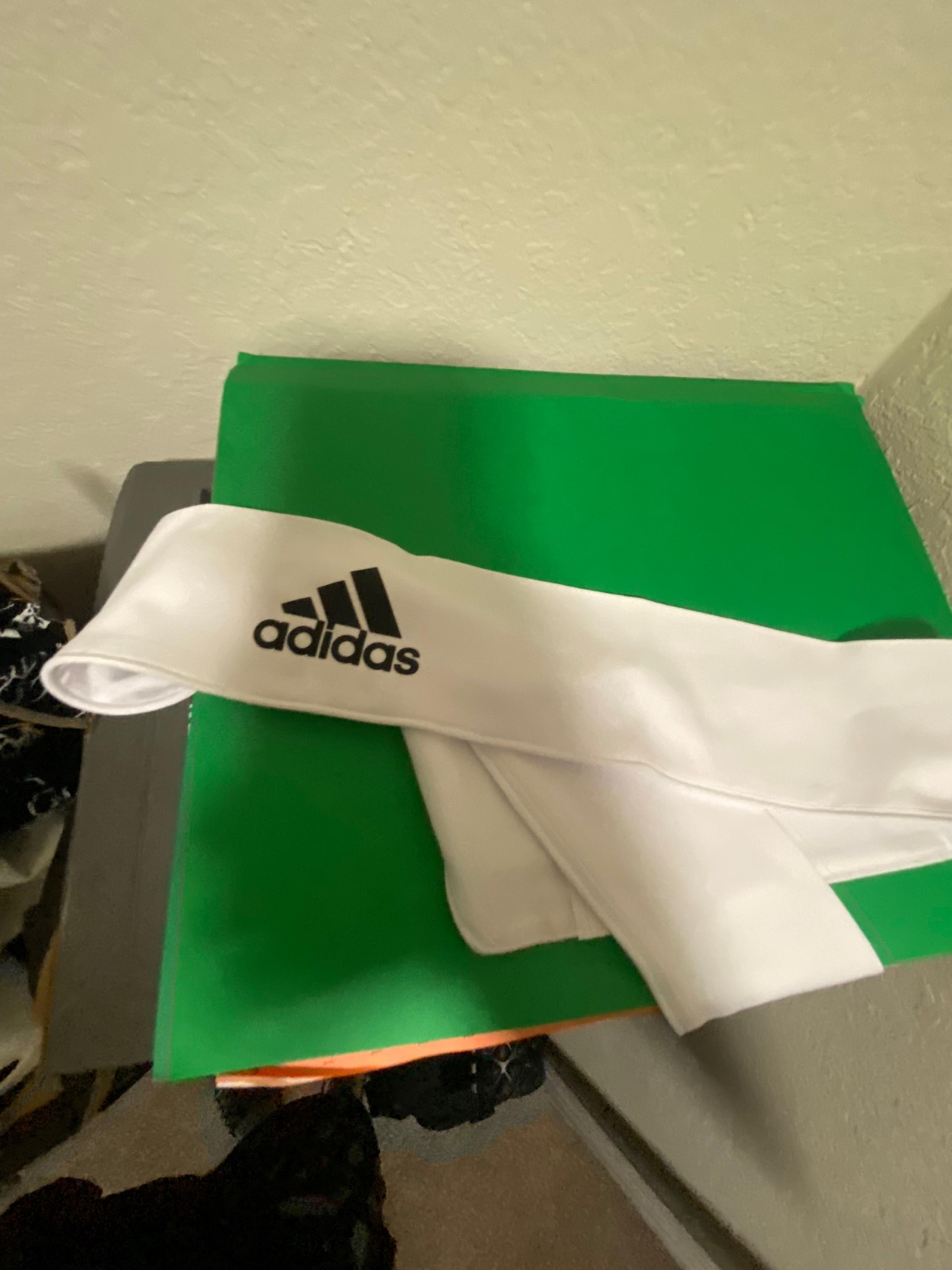 Adidas headband