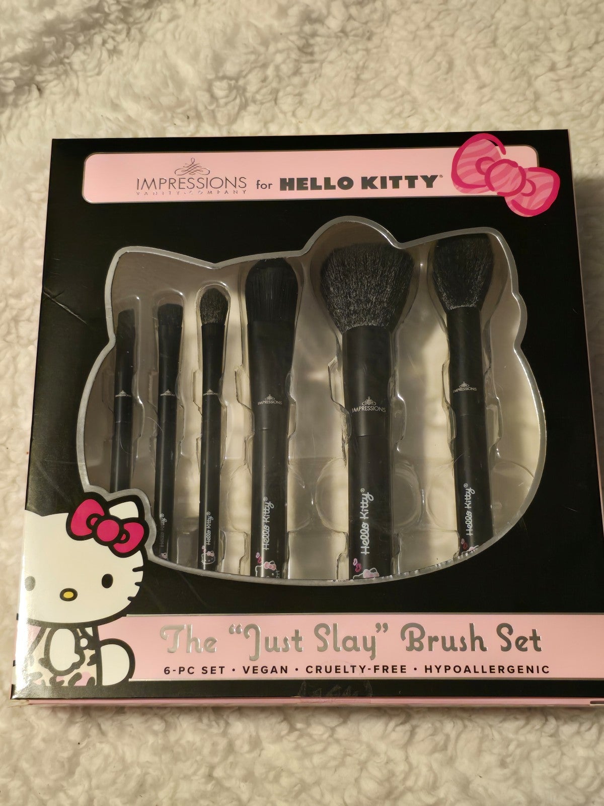 Hello Kitty slay 6-Piece Brush Set!
