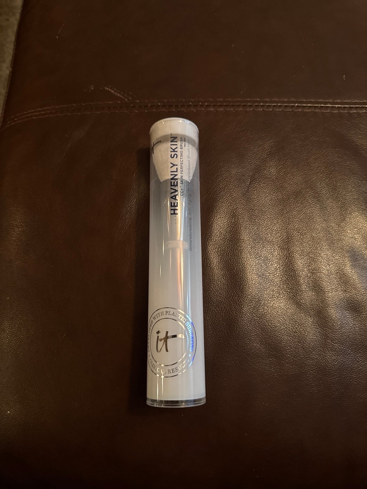 it Cosmetics CC+ perfecting brush - # 702