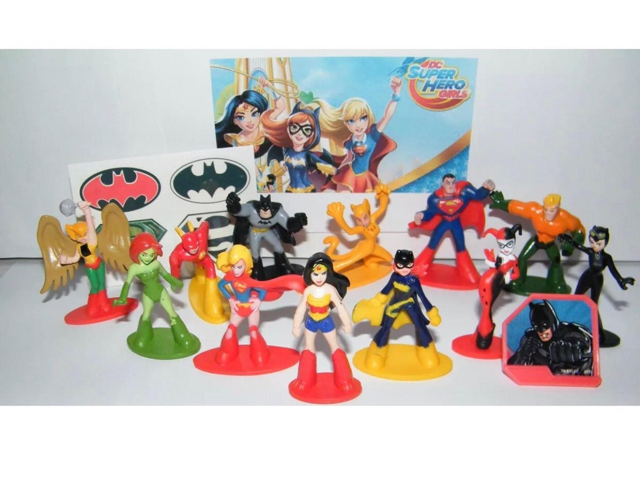 DC Super Hero Girls Party Favors Set of 14 Deluxe with Figures, Tattoos and Ring