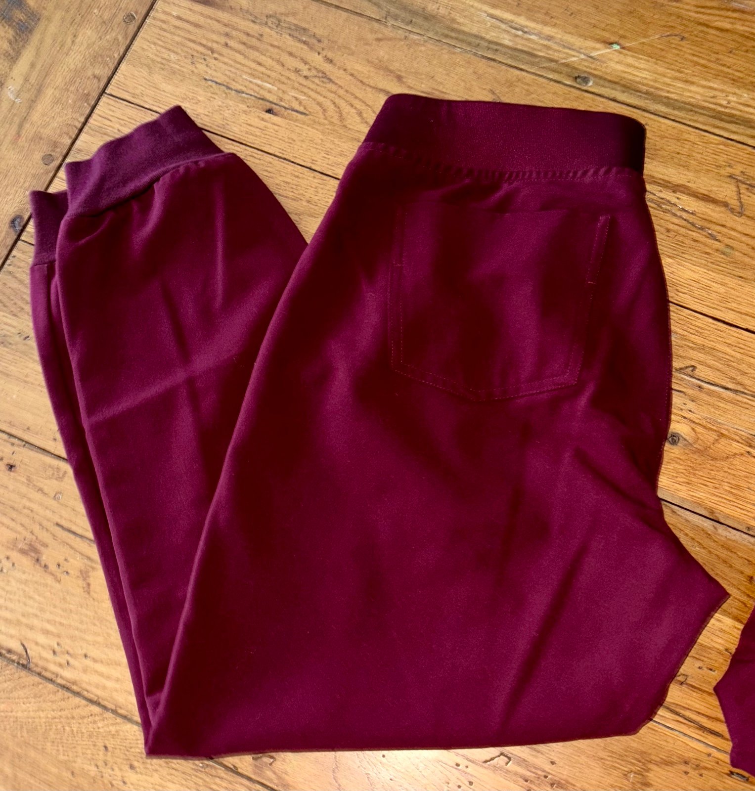 FIGS Zamora Joggers - Sz. Medium Petite