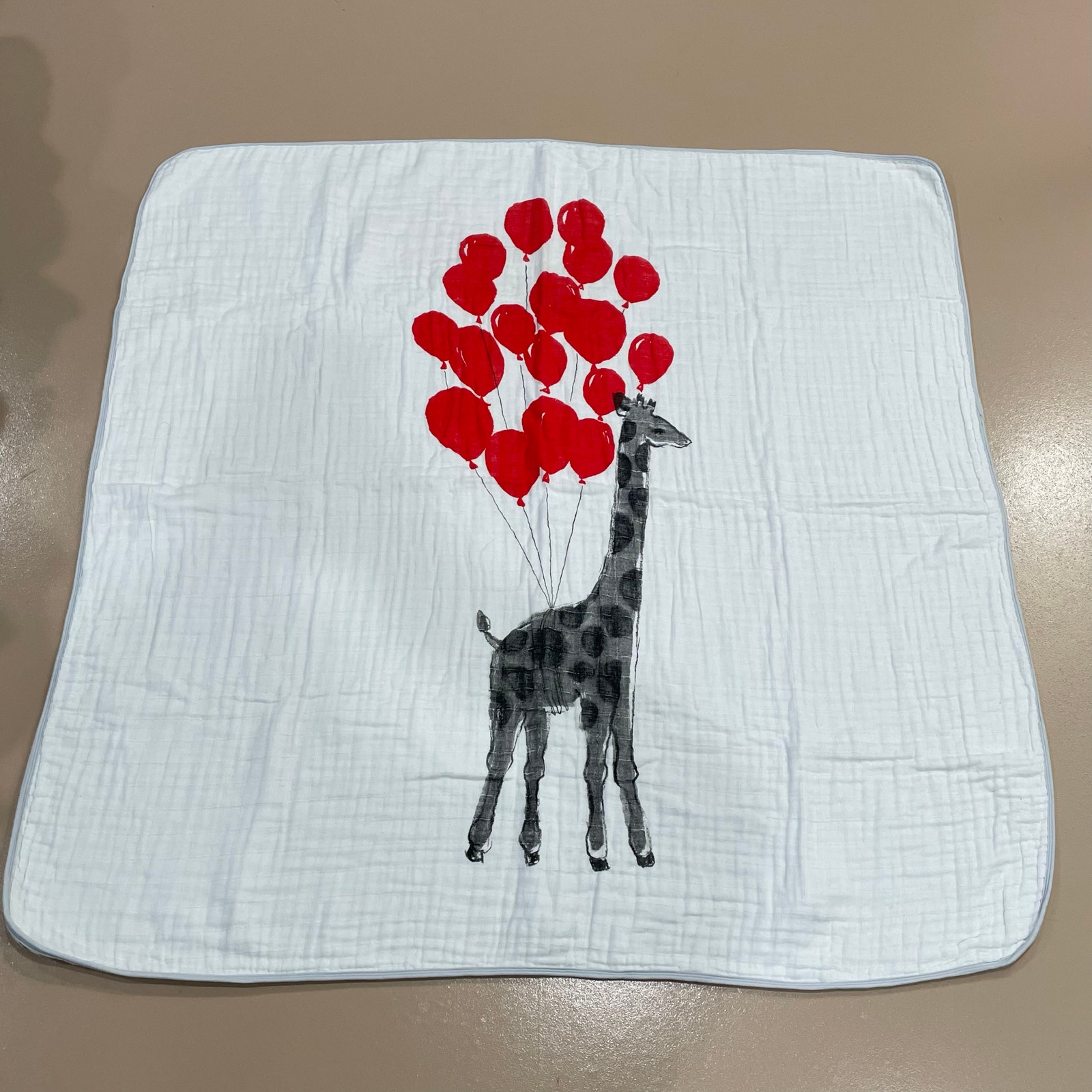 Aden + Anais White Stripe Classic Dream Blanket Giraffe Red Balloon Ride Muslin