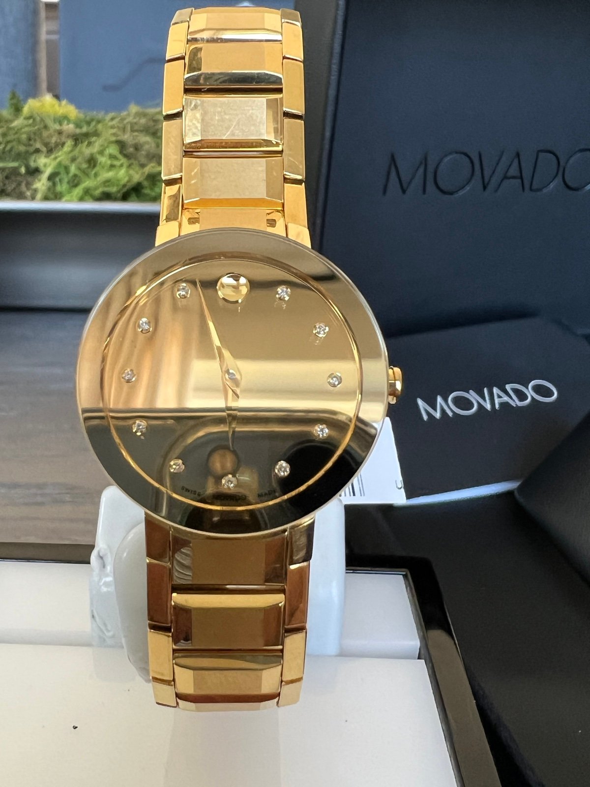 MOVADO WOMEN'S 1995 DIAMONDS! GOLD MIRRORED DIAL SAPPHIRE