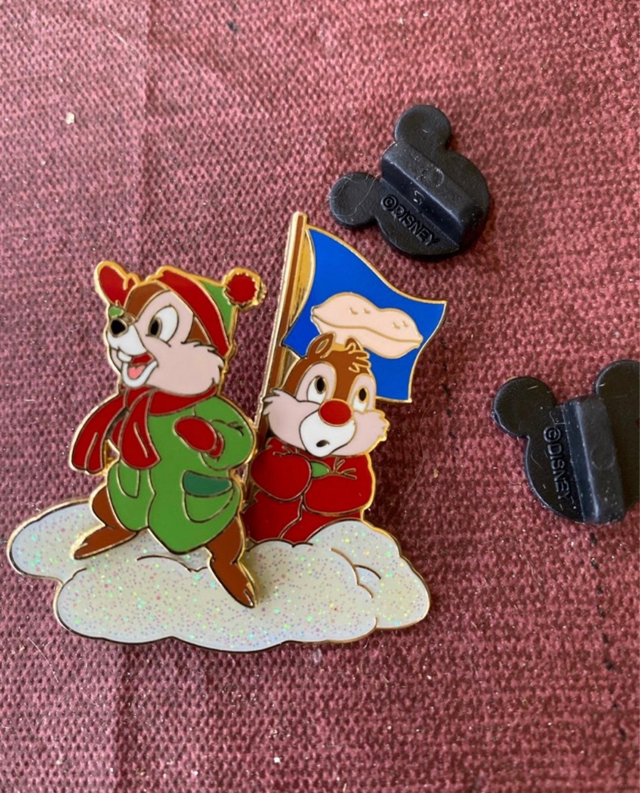 Rare Limited Edition Disney Chip and Dale Everest Pin