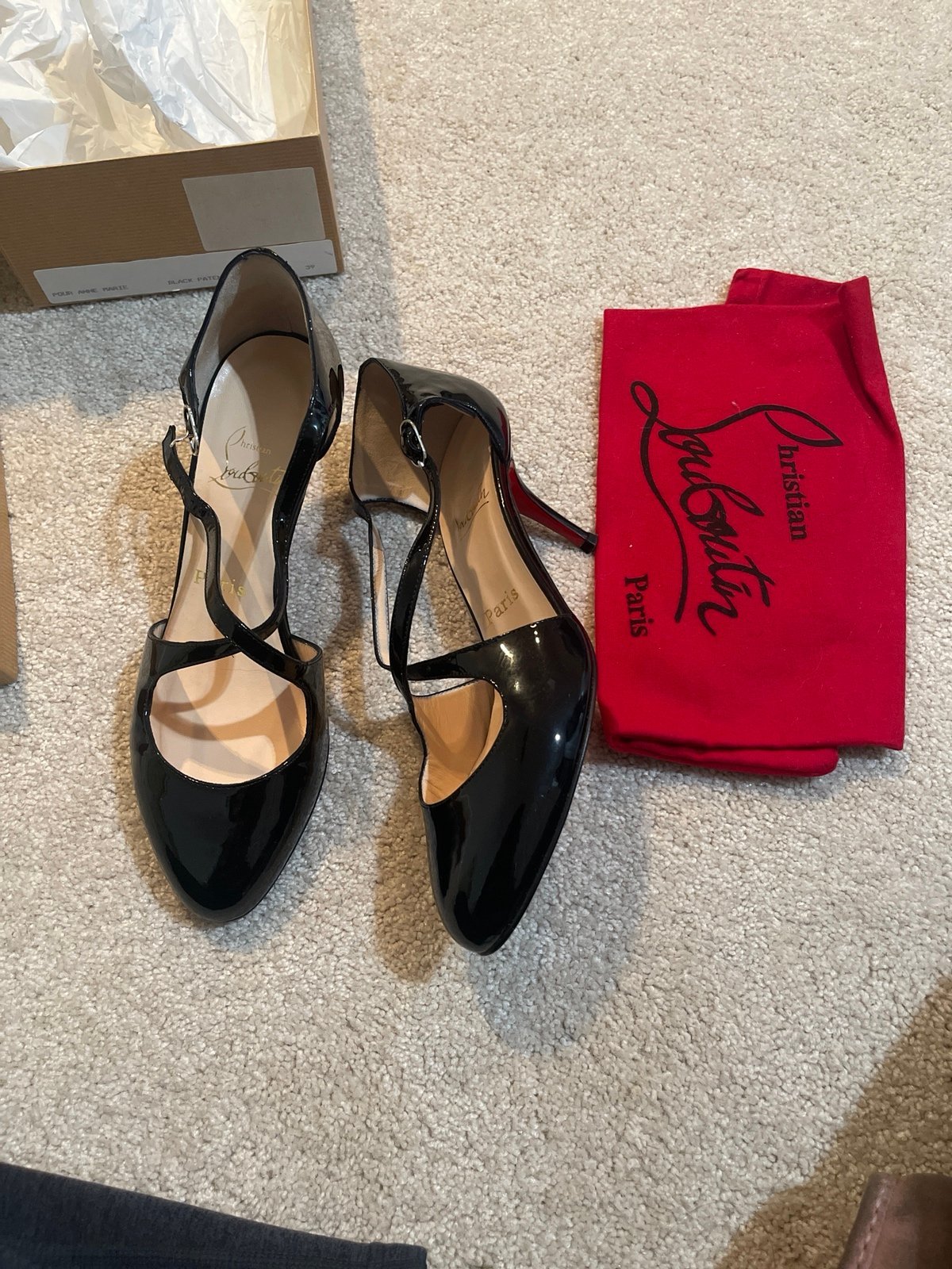 Gorgeous Black patent Louboutin heels