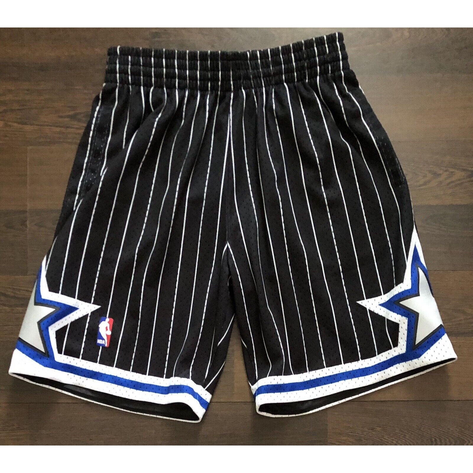 MITCHELL & NESS HWC NBA 1994-95 ORLANDO MAGIC PINSTRIPE SHORTS BLACK BLUE SZ M