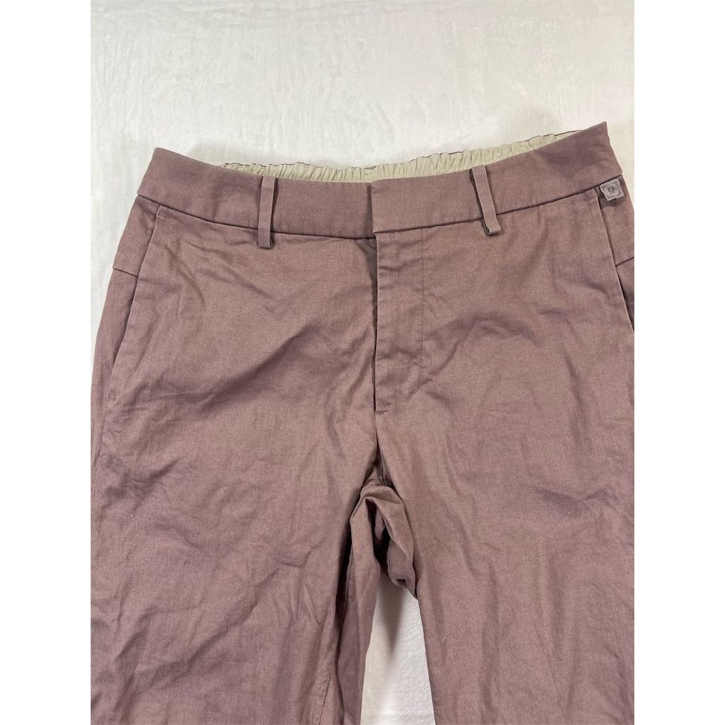 Lululemon Men's Brown Flat Front Chino Pants Standard Size 32x30 Straight Leg