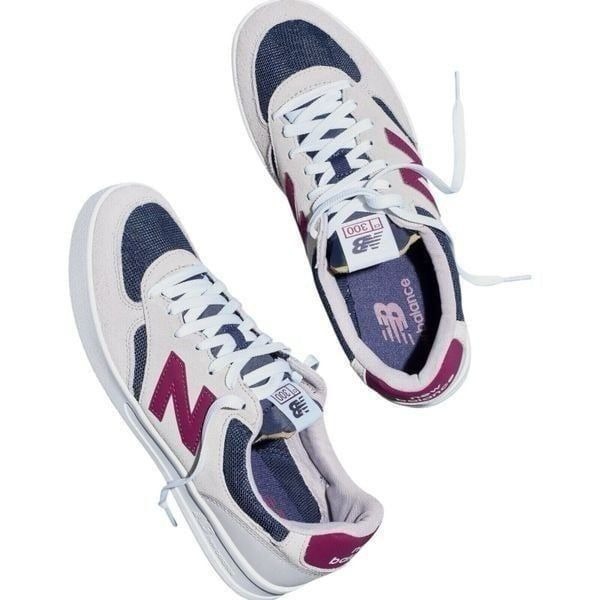 New Balance Sneakers Mens 9 CT300 Grey CT300BN3 Low Top Court Line Streetwear