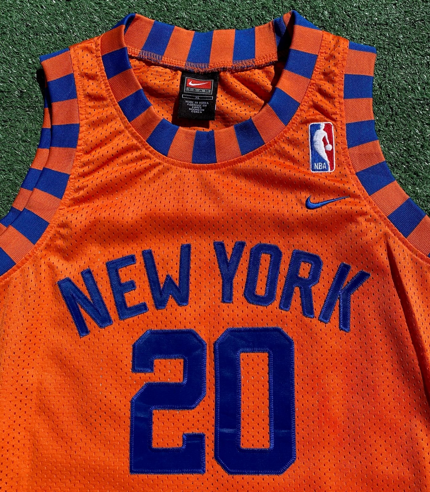 VTG 90's Nike New York Knicks Allan Houston #20 Basketball