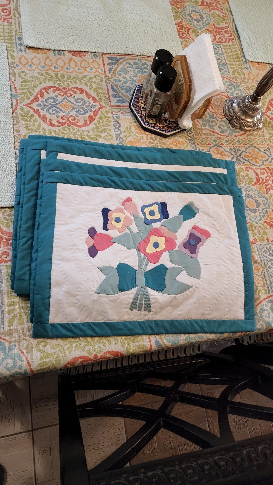 8-pieces placemats