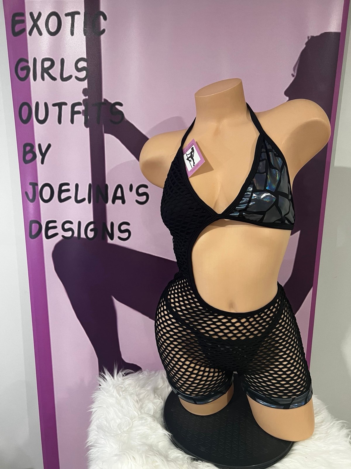 Exotic dancer wear size M