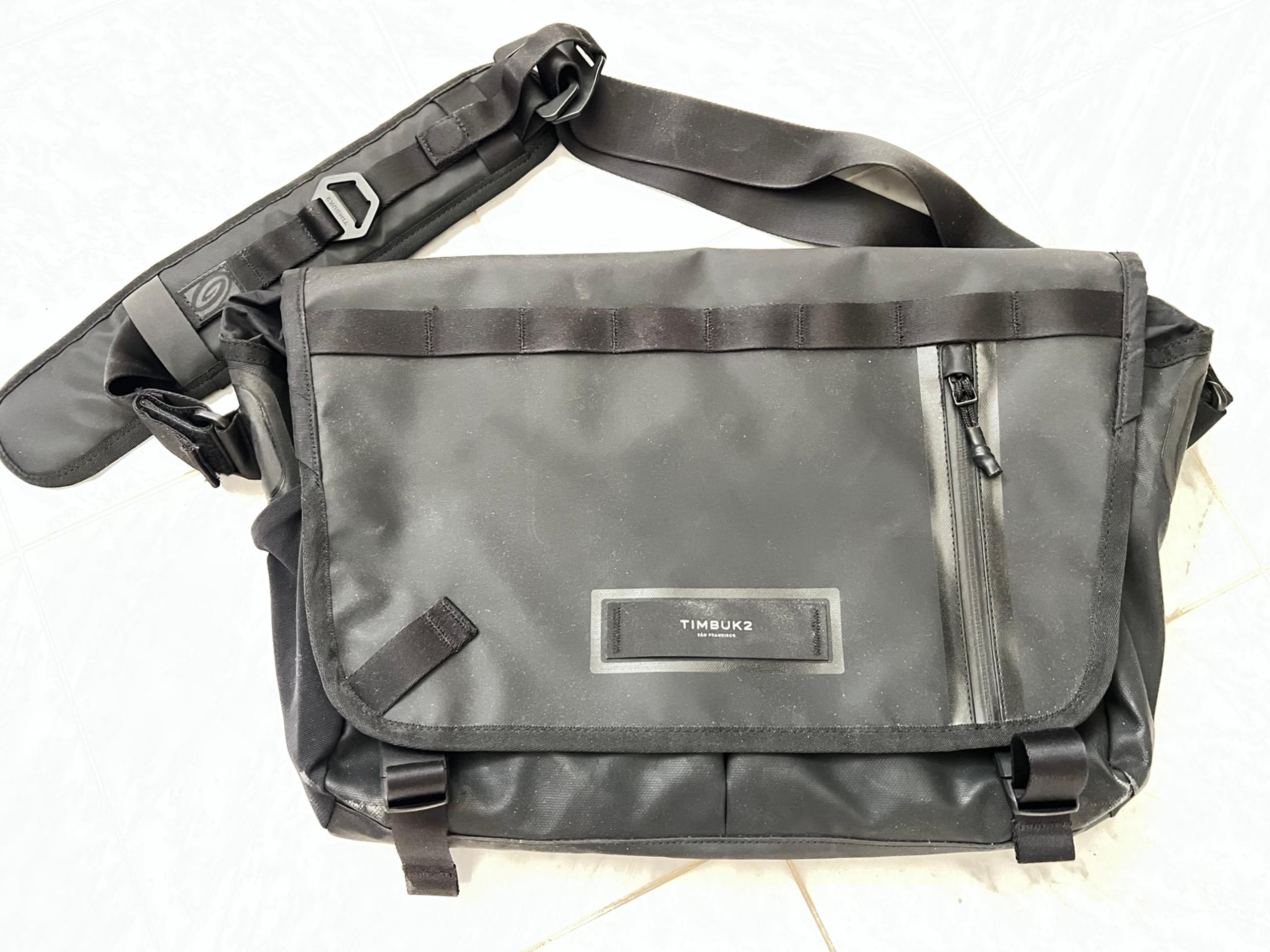 Timbuk2 Especial Stash Messenger Bag