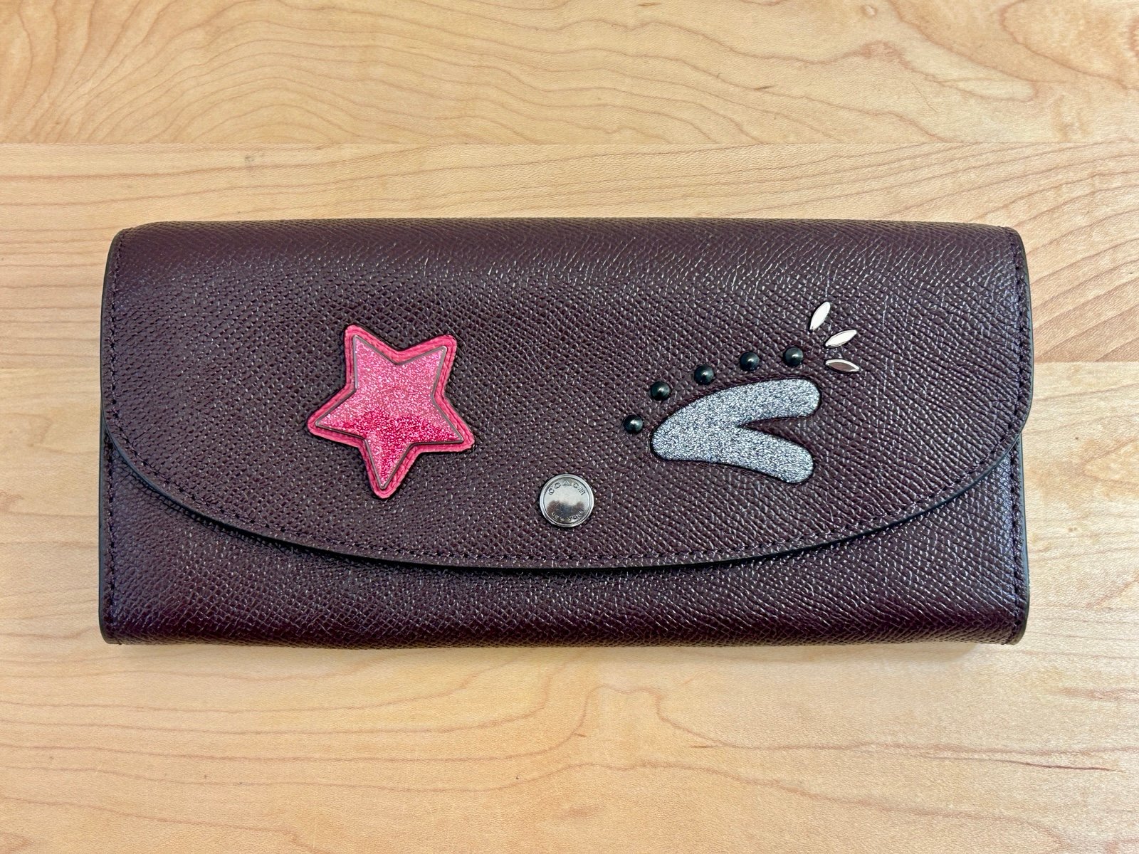 COACH LIMITED EDITION Star & Wink Envelope Wallet w Zipper Oxblood Maroon