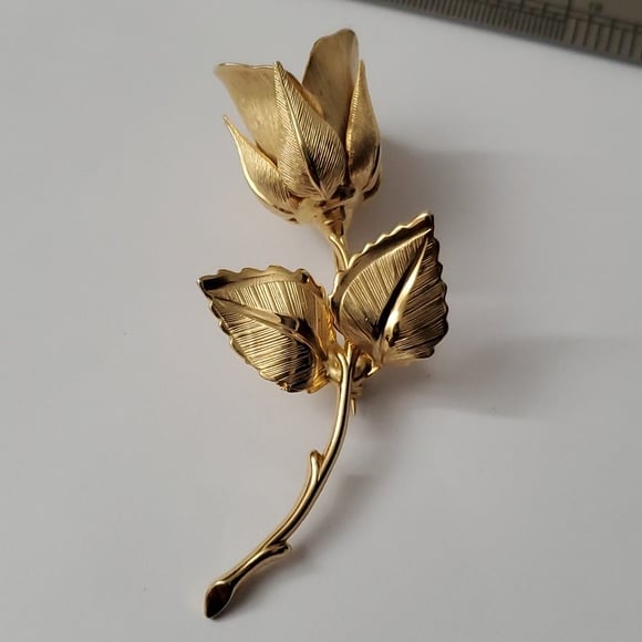 Gold Rose Brooch