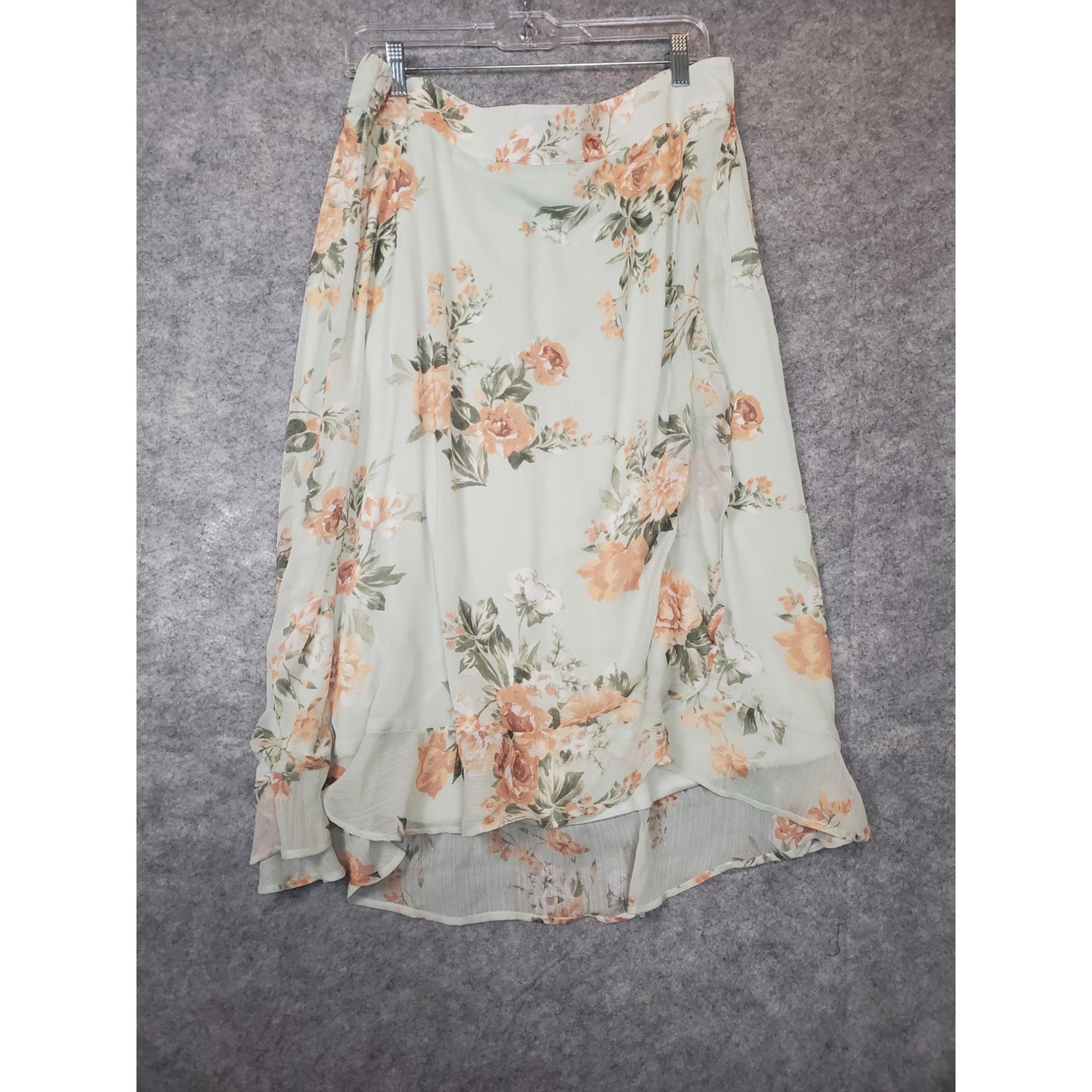 NWT Women's Christopher Banks Petite XL Green Floral Ruffle Hem Skirt