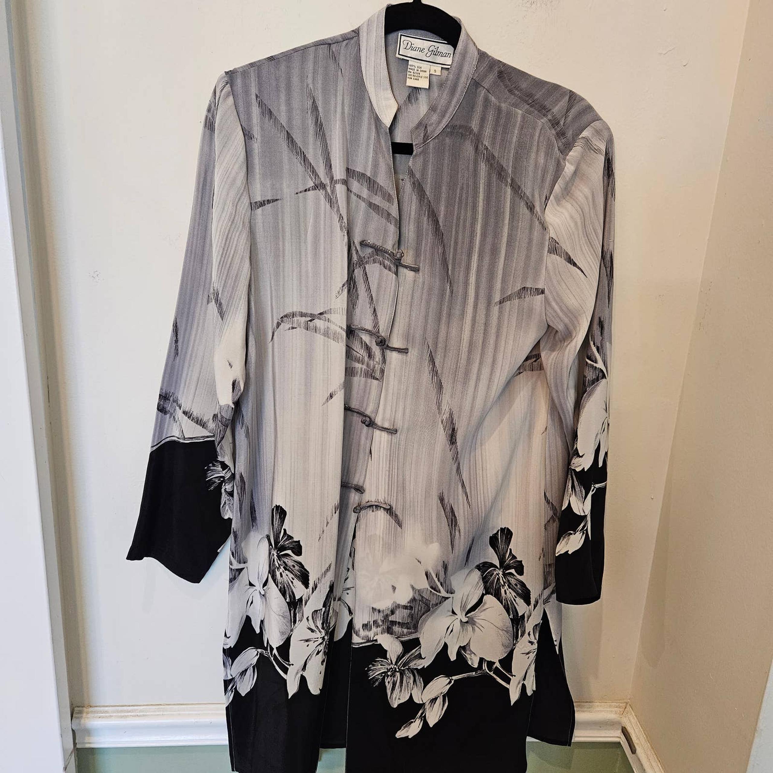 Women's Diane Gilman Silk Top/Jacket size small