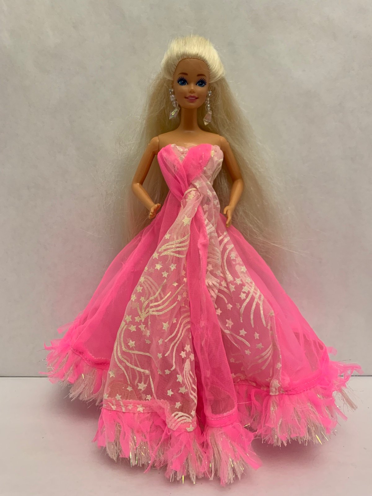 Mattel 1994 Dance 'n Twirl Barbie Doll No Platform- Doll Only