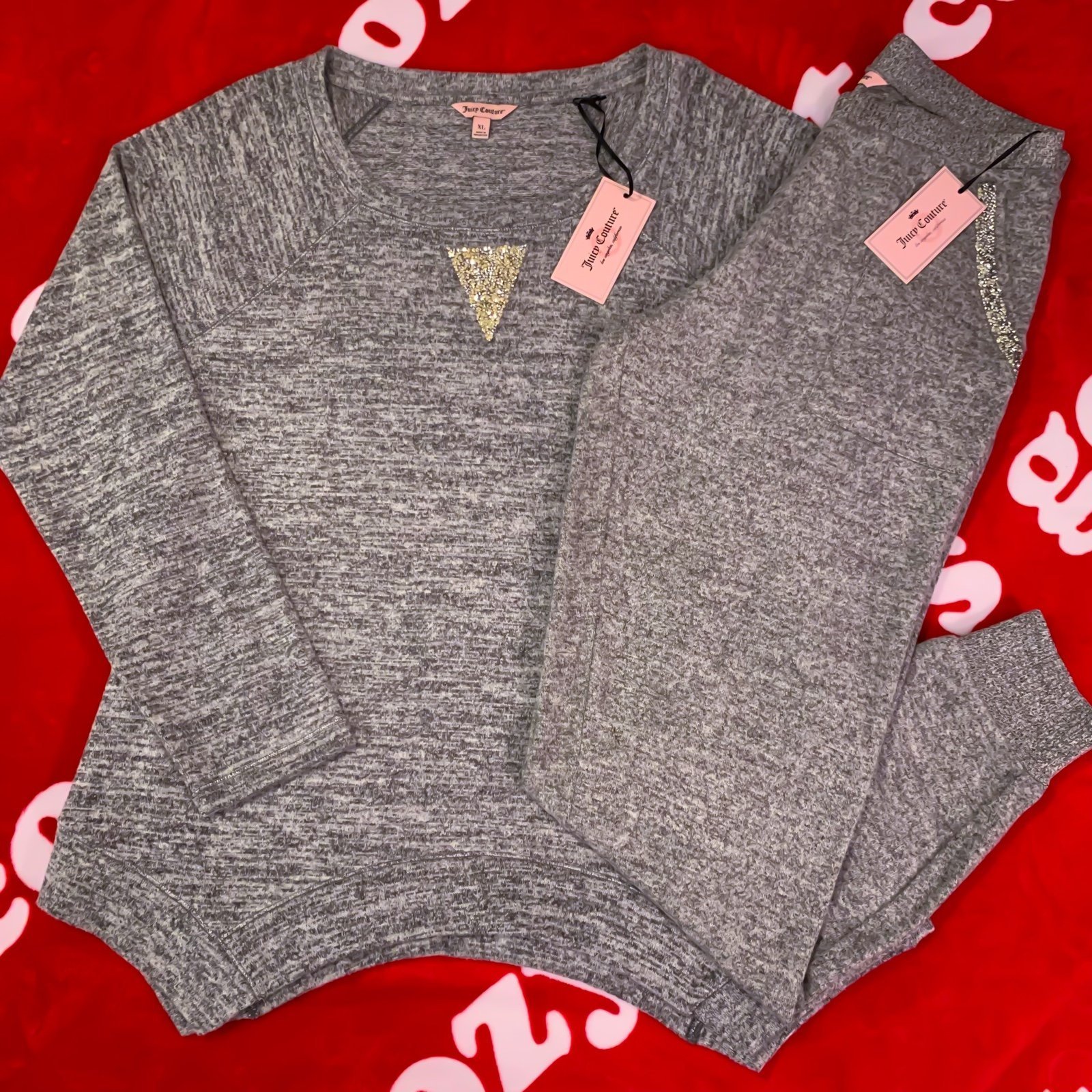 NWT 2-Piece Juicy Couture Set, Sweatshirt & Sweatpants BLING !