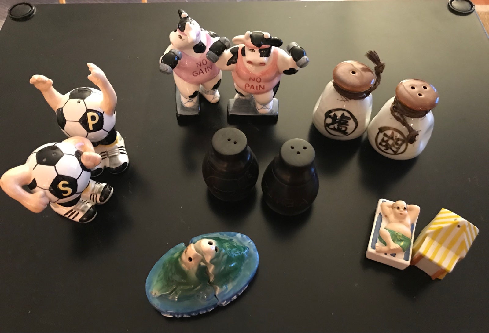 Novalty salt and pepper shakers