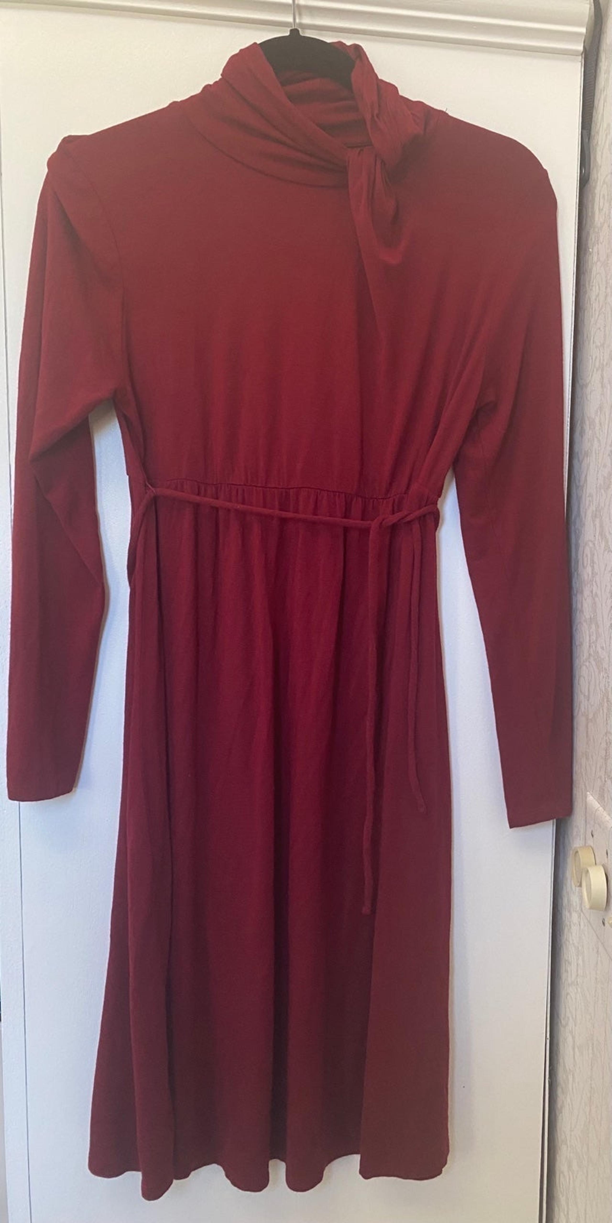 Liz Lange Matenity for Target dress long sleeve dark red burgundy medium m