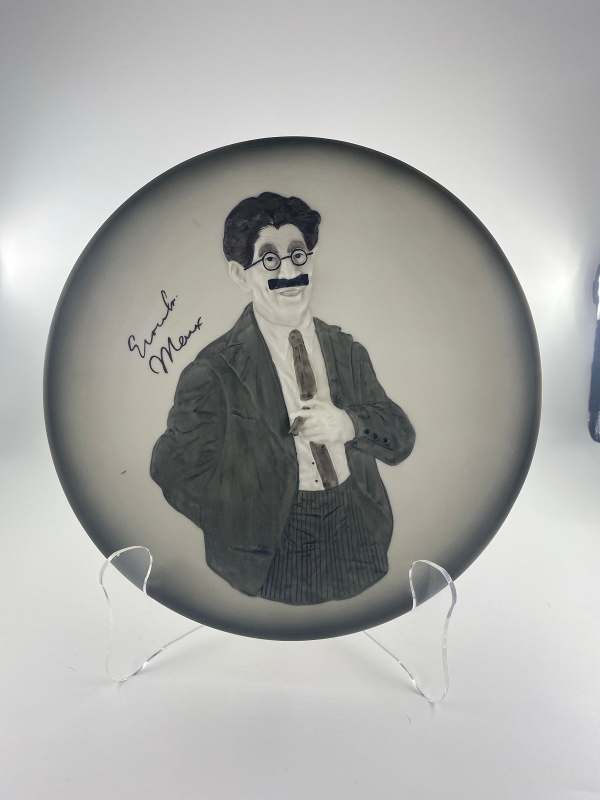Groucho Marx ~ The Great Entertainer Series ~ Sculptured Bisque Plate ~ 1985