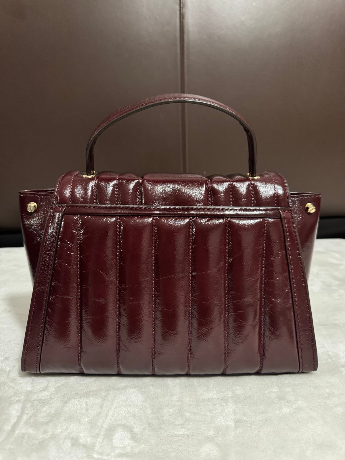 michael kors whitney red