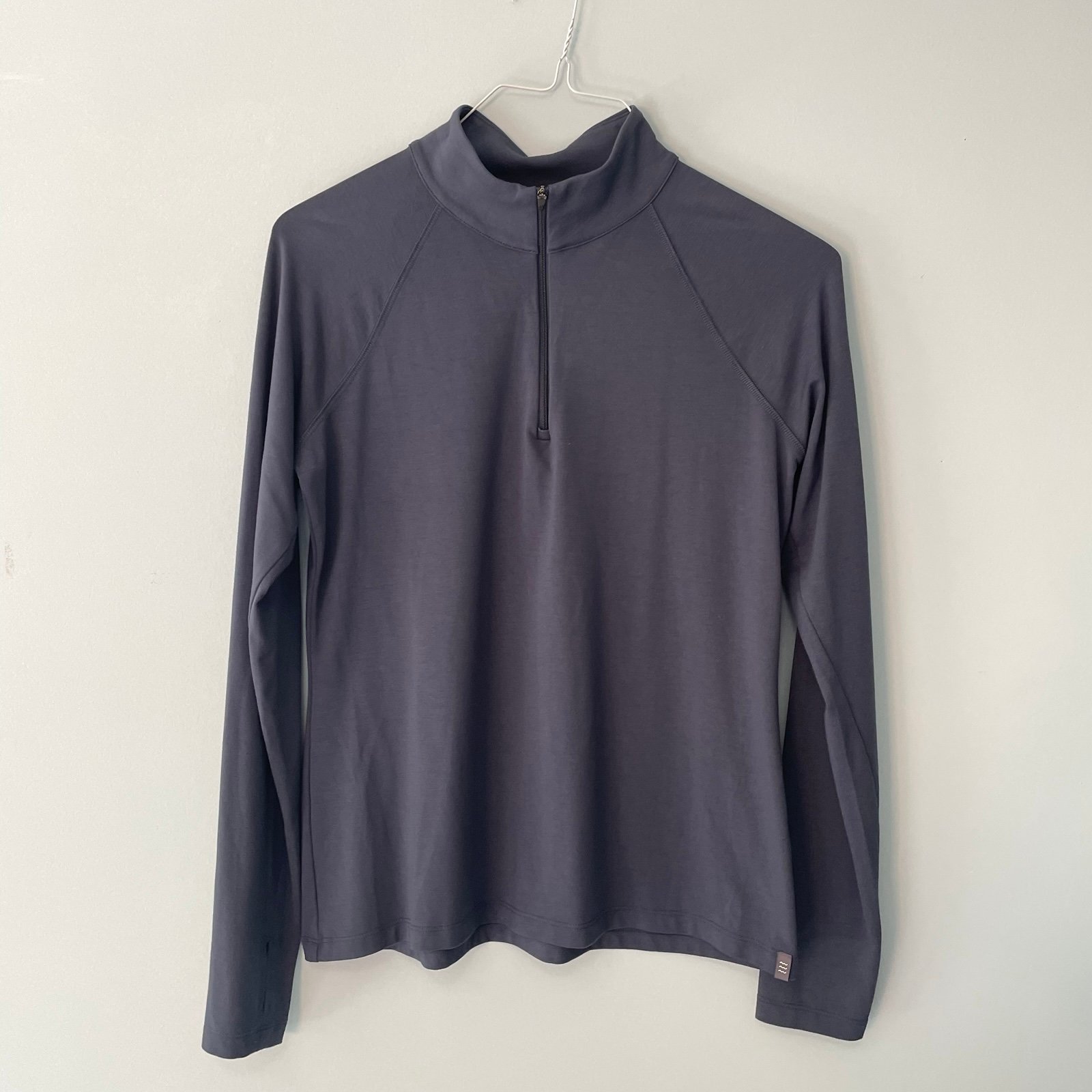 FREE FLY APPAREL Women's Bamboo Flex Quarter Zip in Navy