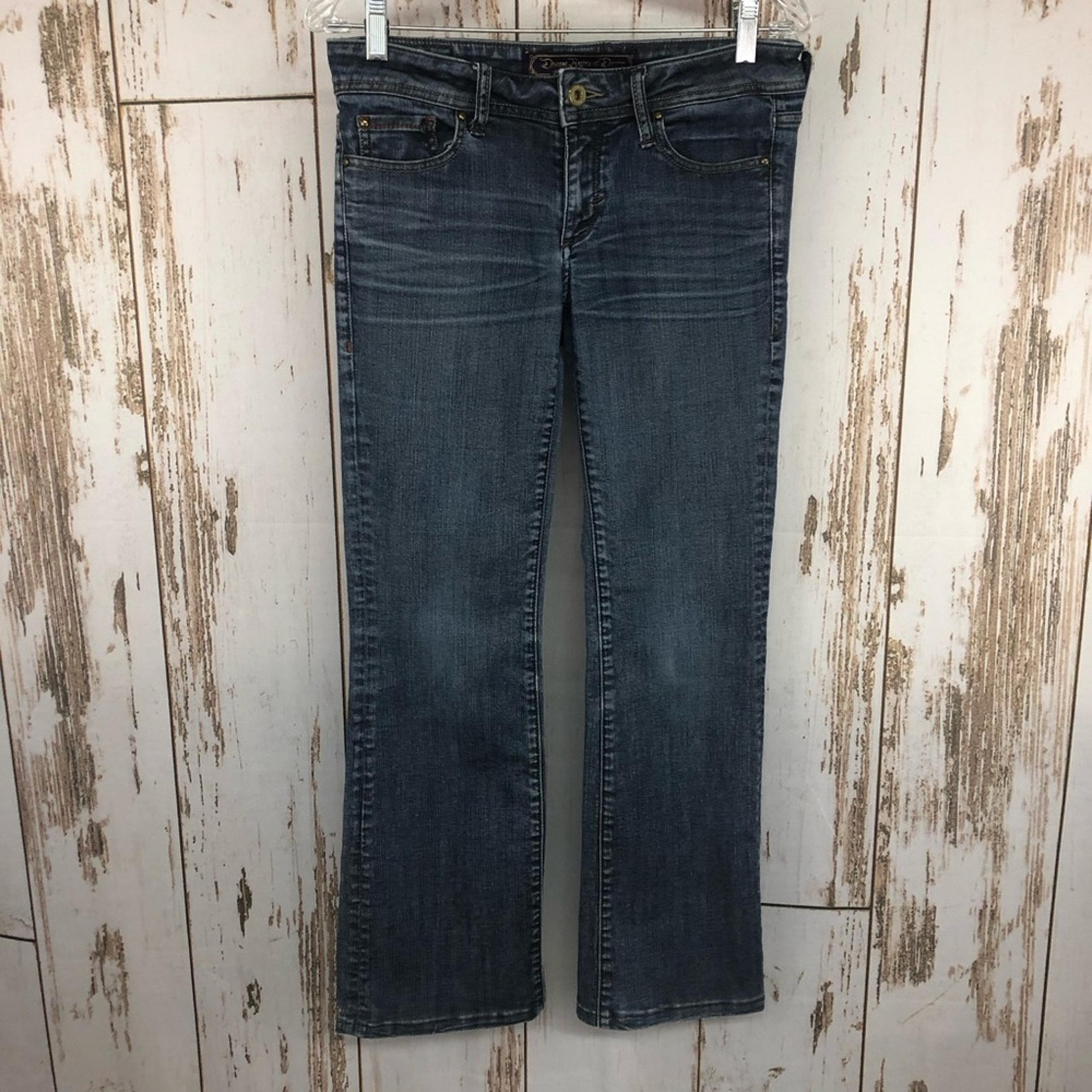 Divine Rights of Denim, Low Rise Boot, Size 27. In excellent condition!