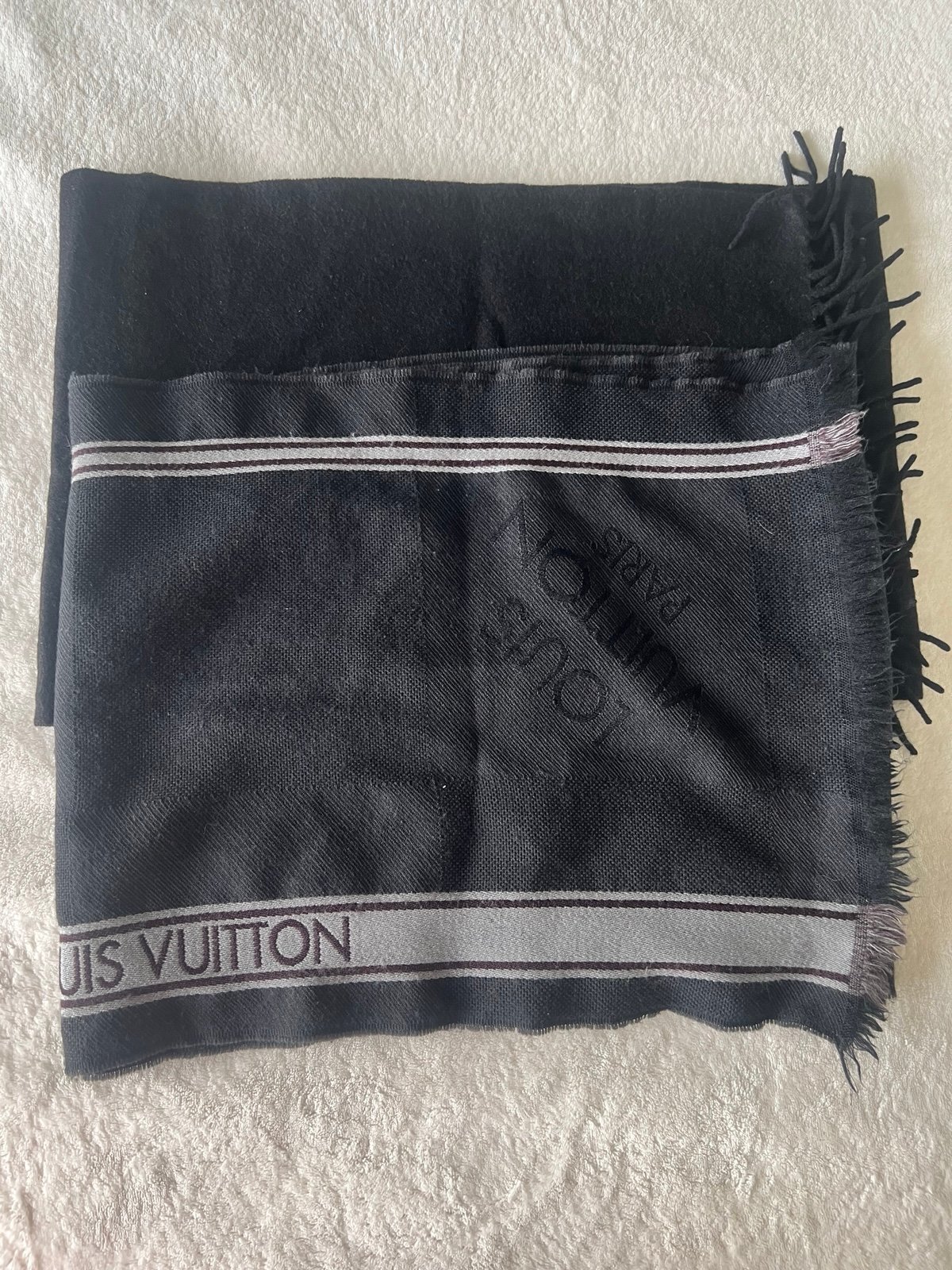 Louis Vuitton Black Scarf Wool And Cashmere Set Of Two Preloved