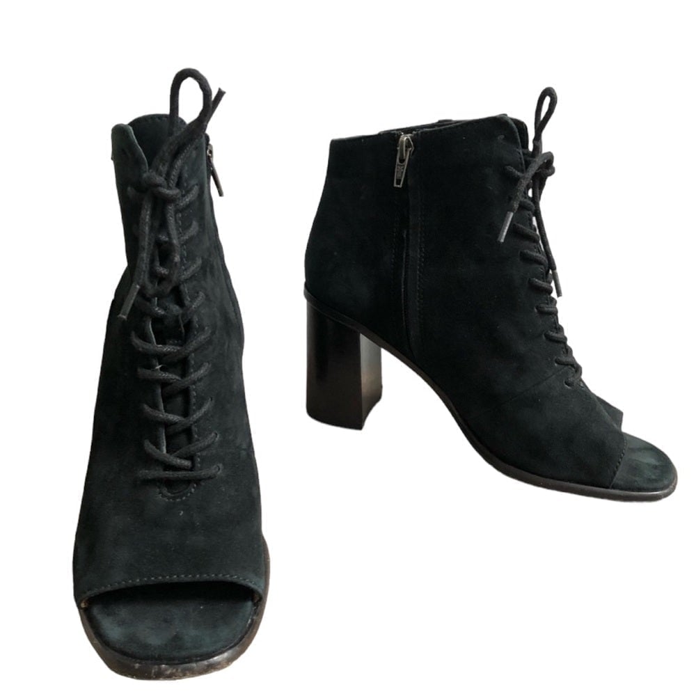 FRYE Amy Black Suede Lace Up Peep Toe Bootie Size 8.5 Heeled Bootie