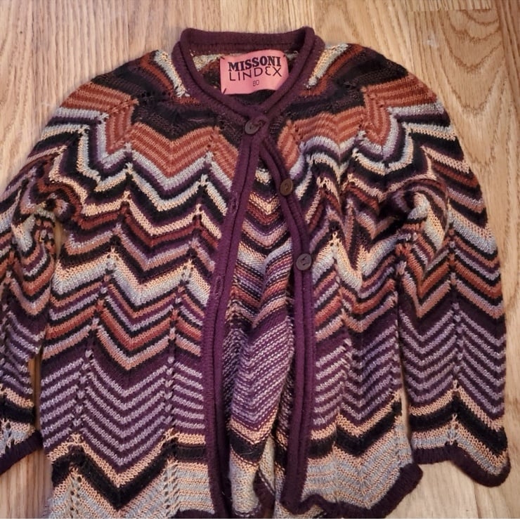 Missoni zig zag baby sweater size 80 baby. Vguc, so classic and trendy! Size 80
