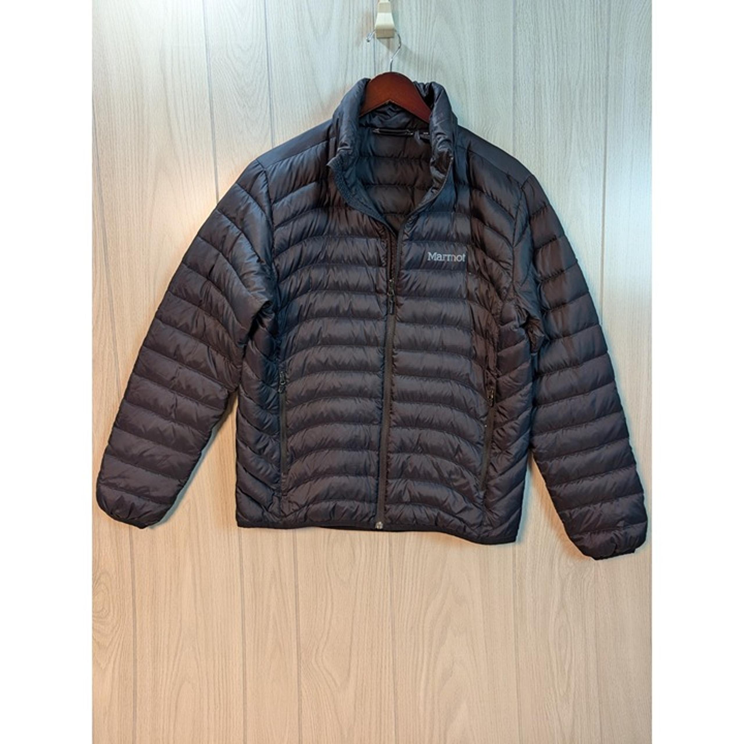 Marmot Puffer Jacket Quilted 600 Down Fill Black Outdoor Full Zip Women’s Medium