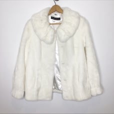 pamela mccoy faux fur coats Small