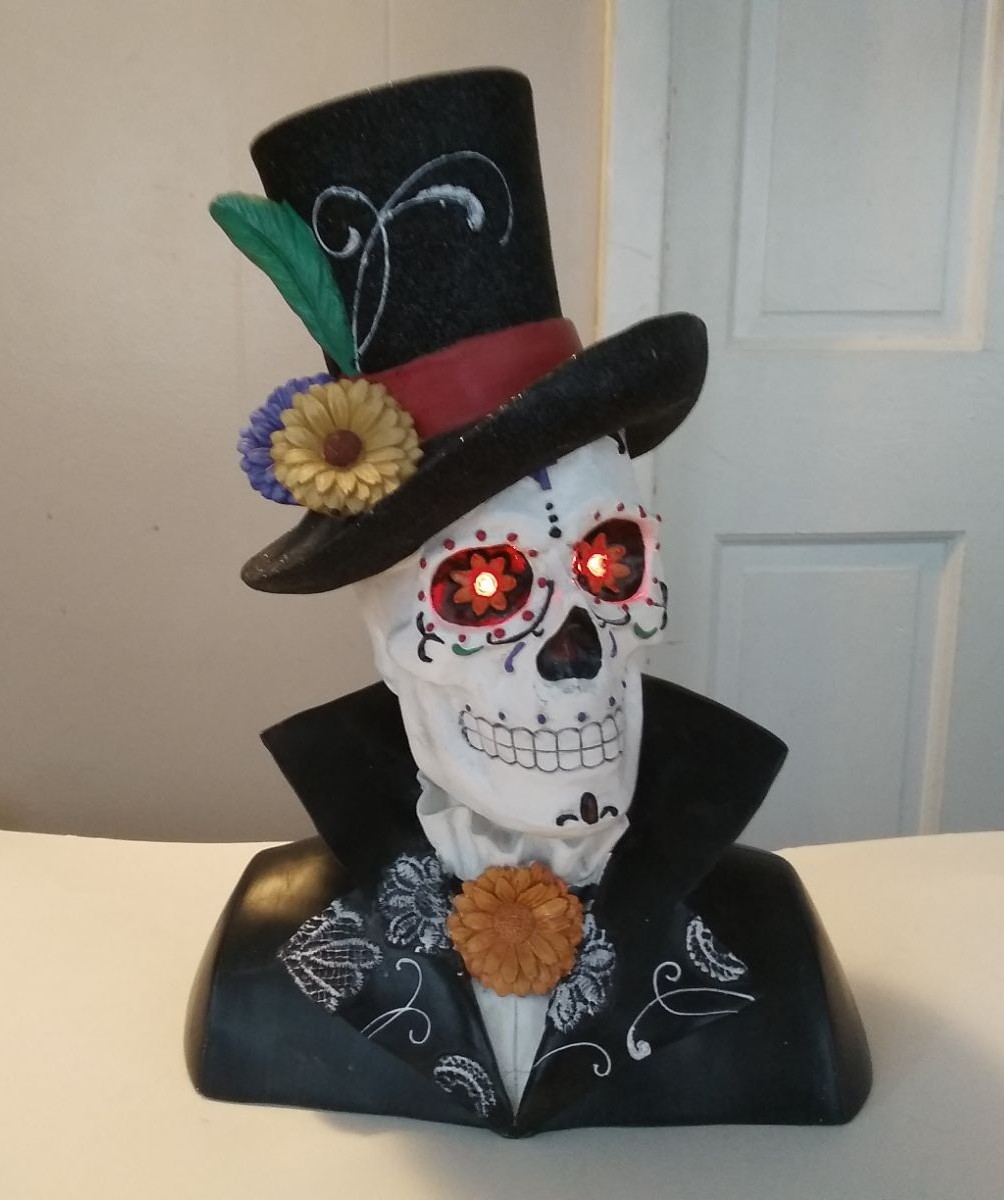 Voodoo Skull Halloween decoration